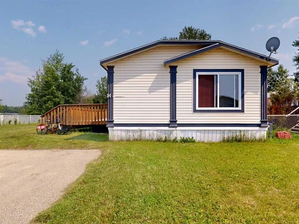 14A Soper St, Whitecourt, AB T7S 1V2