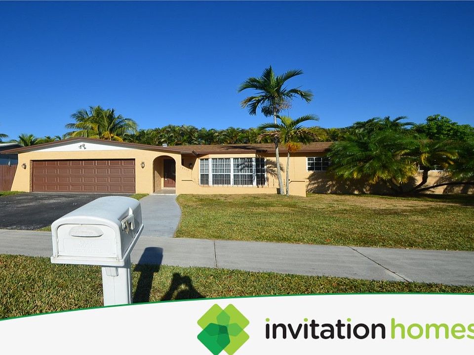 1st image of 19750 SW 84th Ave