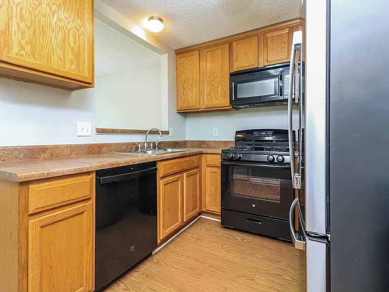 57 Darbys Run Ct — Photo 11