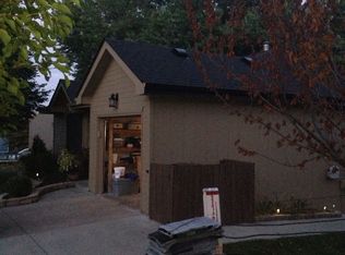 14203 Greenfield Rd, Omaha, NE 68138