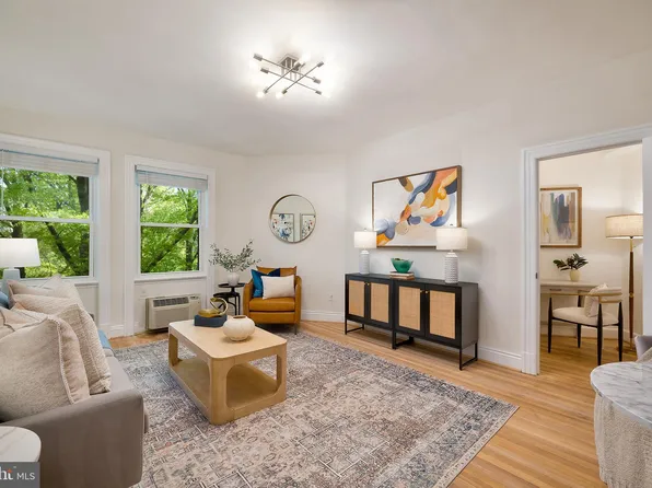 3100 Connecticut Ave NW APT 410, Washington, DC 20008