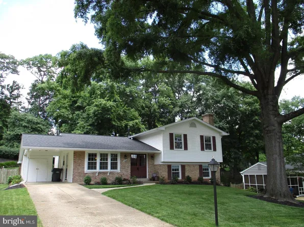 2106 Statute Ln, Vienna, VA 22181