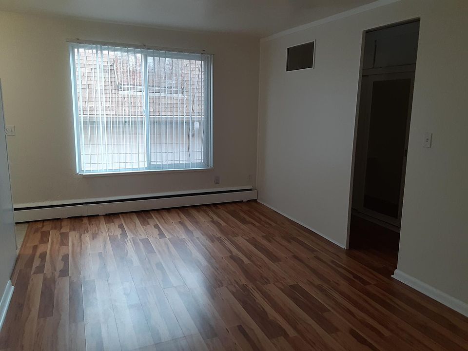 1st image of 1065 N Pearl St APT 302