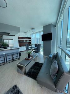 480 NE 30th St #1207, Miami, FL, 33432