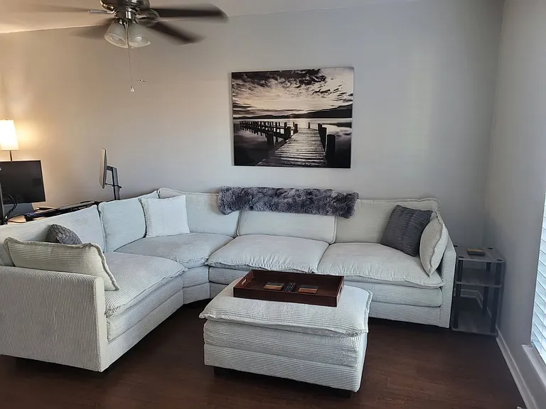 308 Smith St #308/206 — Photo 2