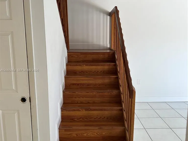9105 SW 19th Pl #A — Photo 11
