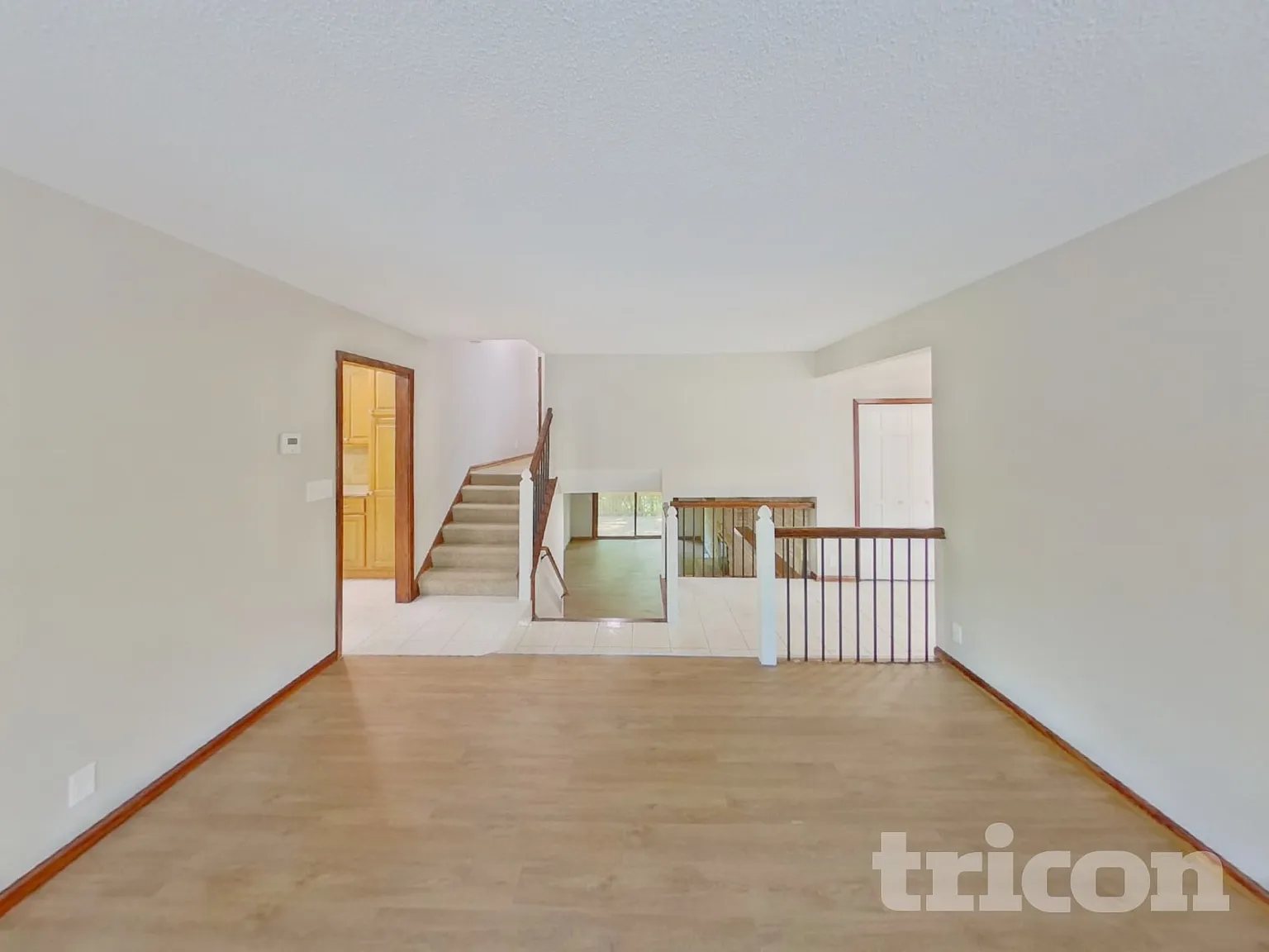 1235 Wilderness Parks Circle Eagan MN — Photo 2