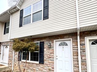 70 N Blettner Ave Unit 9, Hanover, PA 17331