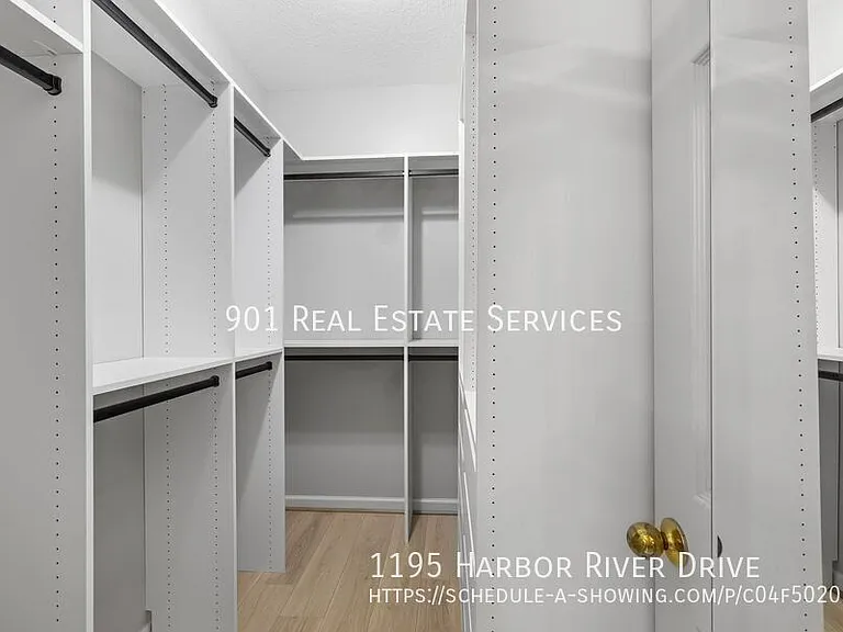 1195 Harbor River Dr — Photo 21