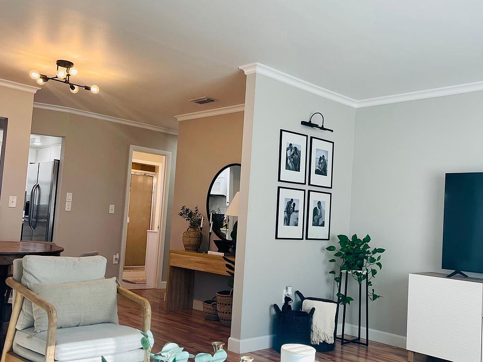 1st image of 5020 Live Oak Cir