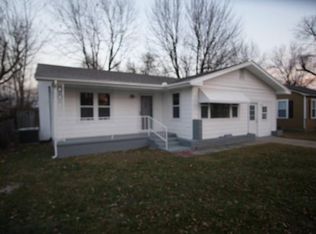 1011 N Pleasant St, Springdale, AR 72764