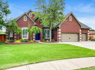 800 Ashland Dr, El Reno, OK 73036