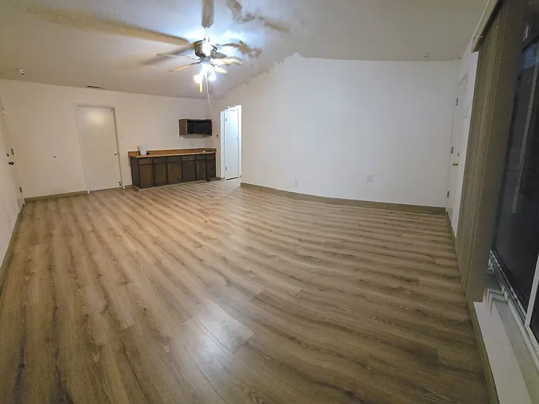 5170 E Huntington Ave — Photo 20