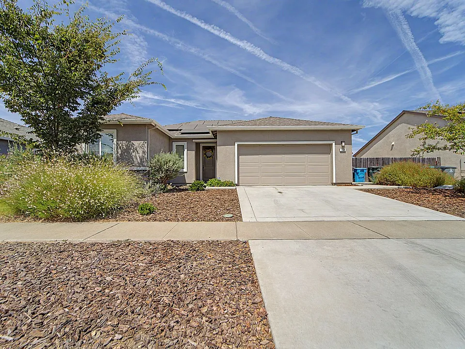 1469 Dunwoody Dr