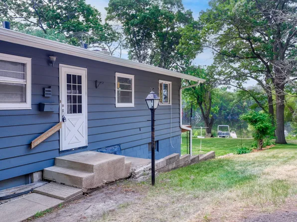 56 Maple Ln, Anoka, MN 55303