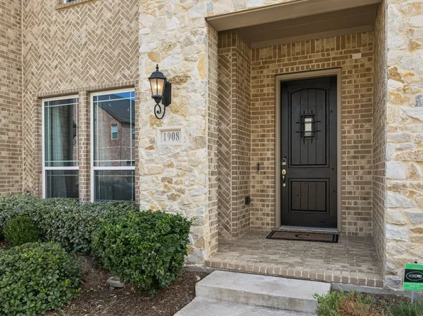 1908 Melinda Ln, Farmers Branch, TX 75234