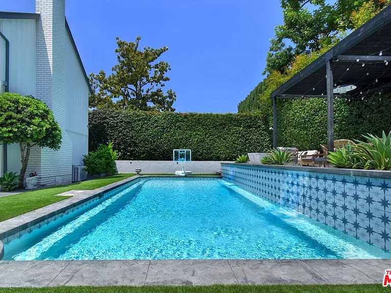 5005 Los Feliz Blvd — Photo 22