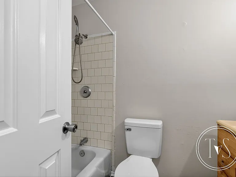 113 Elm St — Photo 21