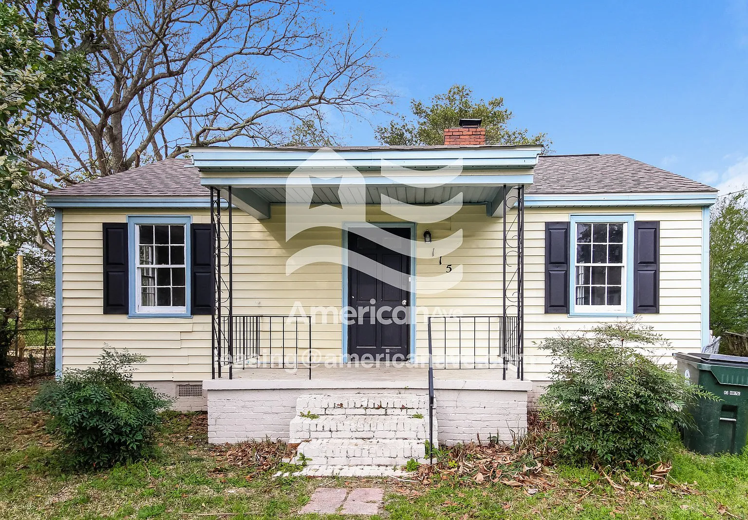 3 bed, 1.0 bath, 800 sqft, $897 — Photo 1