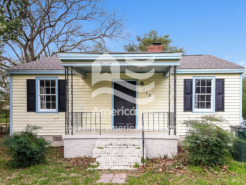 115 Meadowdale Dr