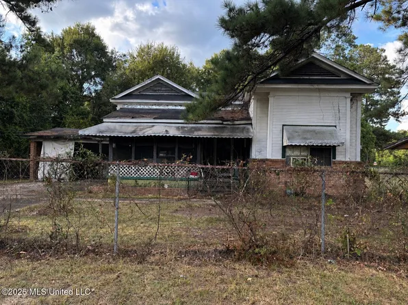 813 Davidson Pl, Hattiesburg, MS 39401