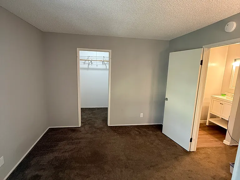 900 Southampton Rd #116 — Photo 7