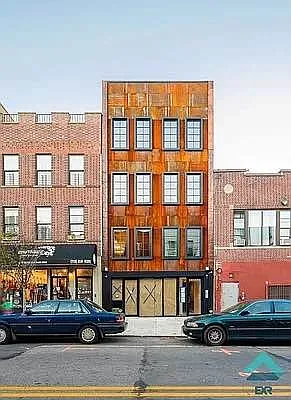 Rented by EXR | media 7