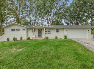 6122 Noland Rd, Shawnee, KS 66216