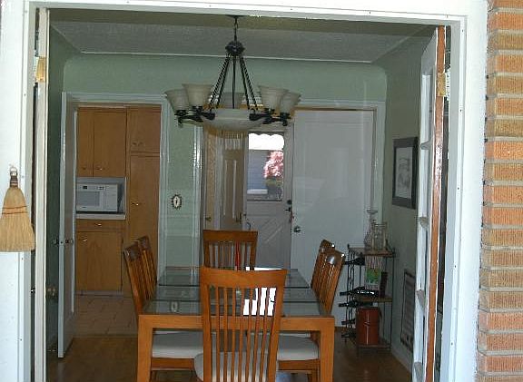 2nd image of 1645 Bonnie Way NW
