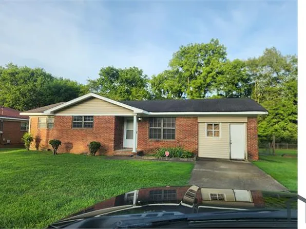 5007 Paden Dr NW, Huntsville, AL 35810