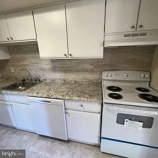 1575 W Street Rd — Photo 4