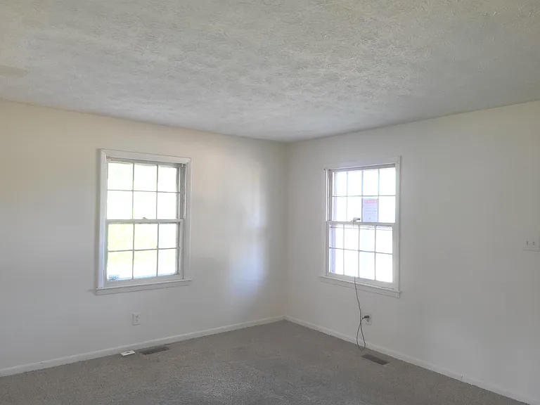 6811 Radial Dr — Photo 13