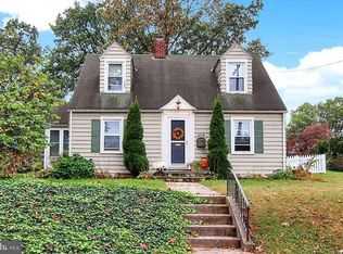 404 Cottage Pl, Red Lion, PA 17356