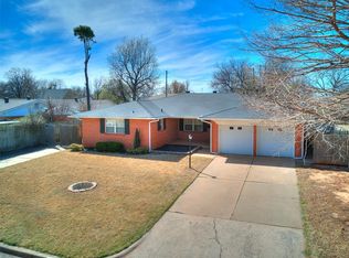 10505 Lyndon Rd, The Village, OK 73120