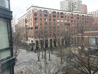 Rented by LL Real Estate Services