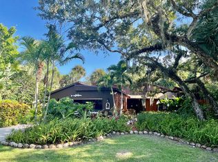 265 Pelican Dr, Melbourne Beach, FL 32951