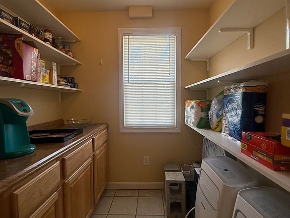 3rd image of 63 Ridge St