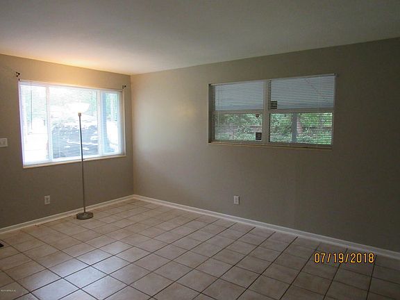 4th image of 6714 Zircon Dr