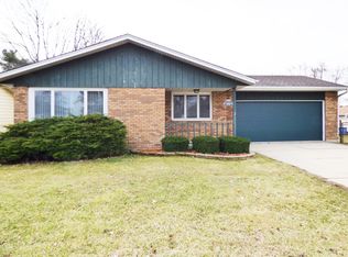 2345 South St, Elgin, IL 60123