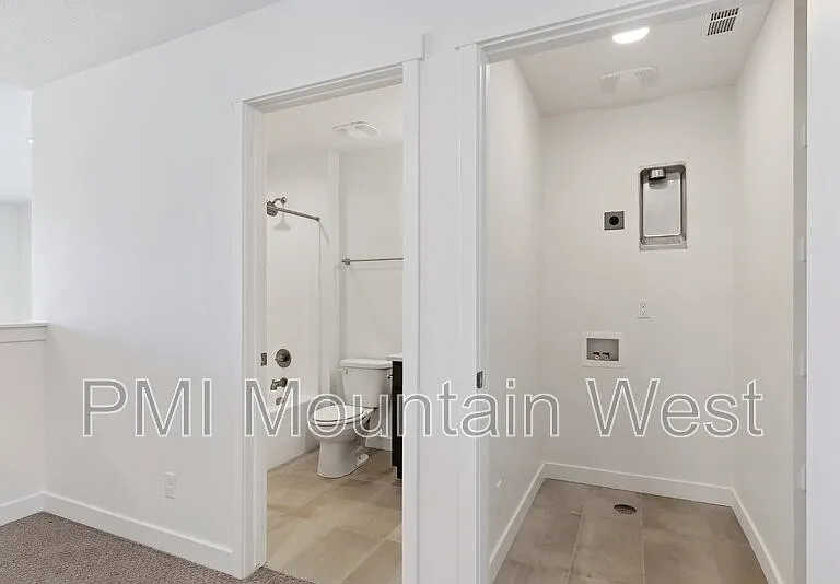 1836 W Red Twilight Ln — Photo 30