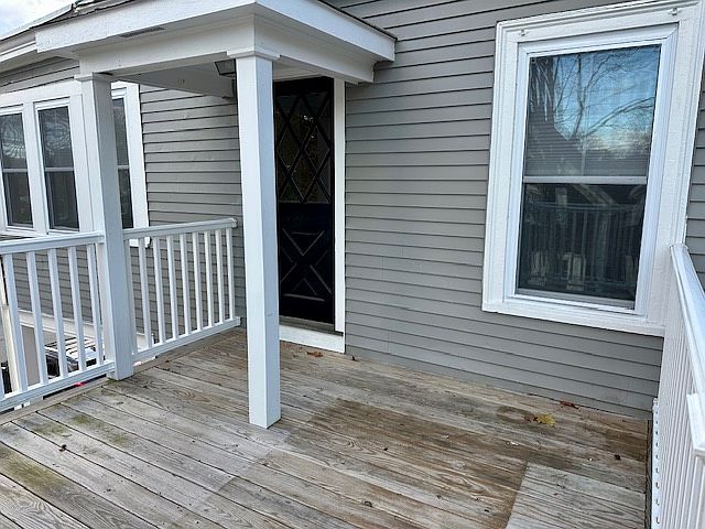Private Deck