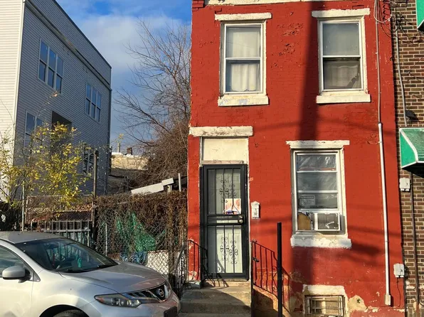 2502-2504 N Water St, Philadelphia, PA 19125