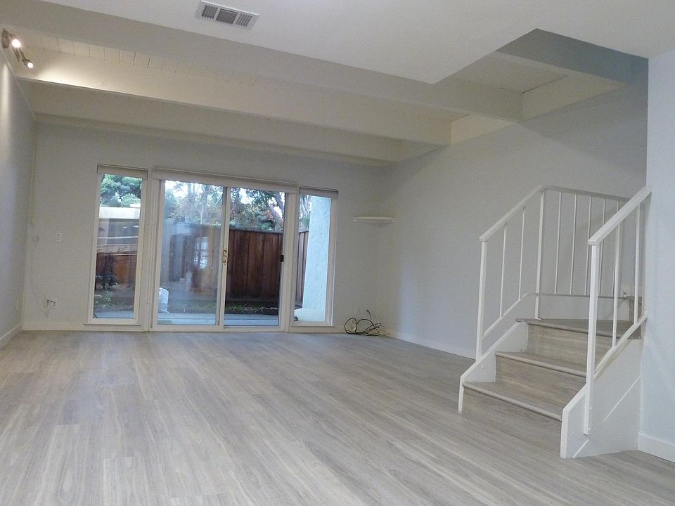 1st image of 10345 Mary Ave