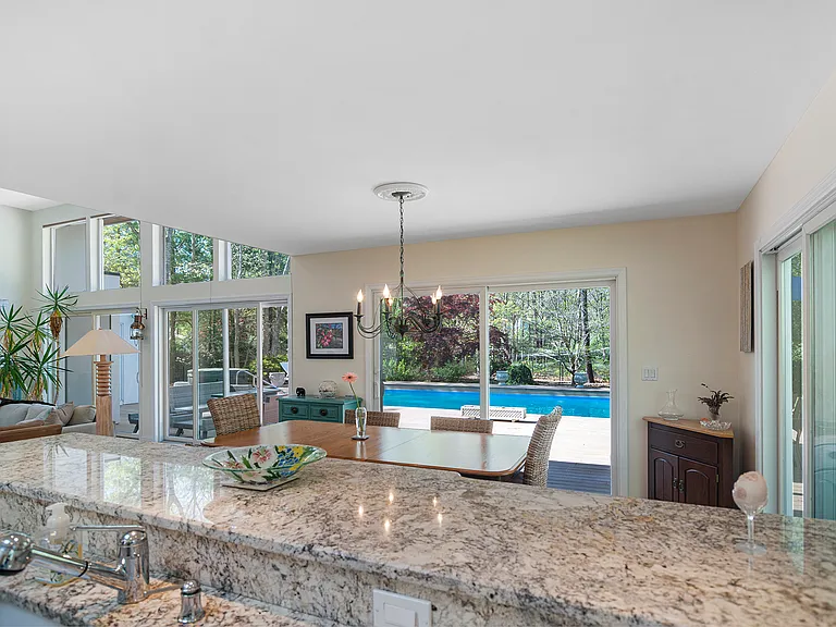 36 Deerfield Way — Photo 10