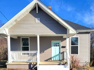 340 N Aurora St, Collinsville, IL 62234
