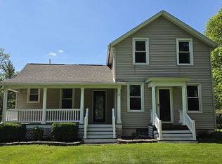 4912 Chestnut Rd, Independence, OH 44131