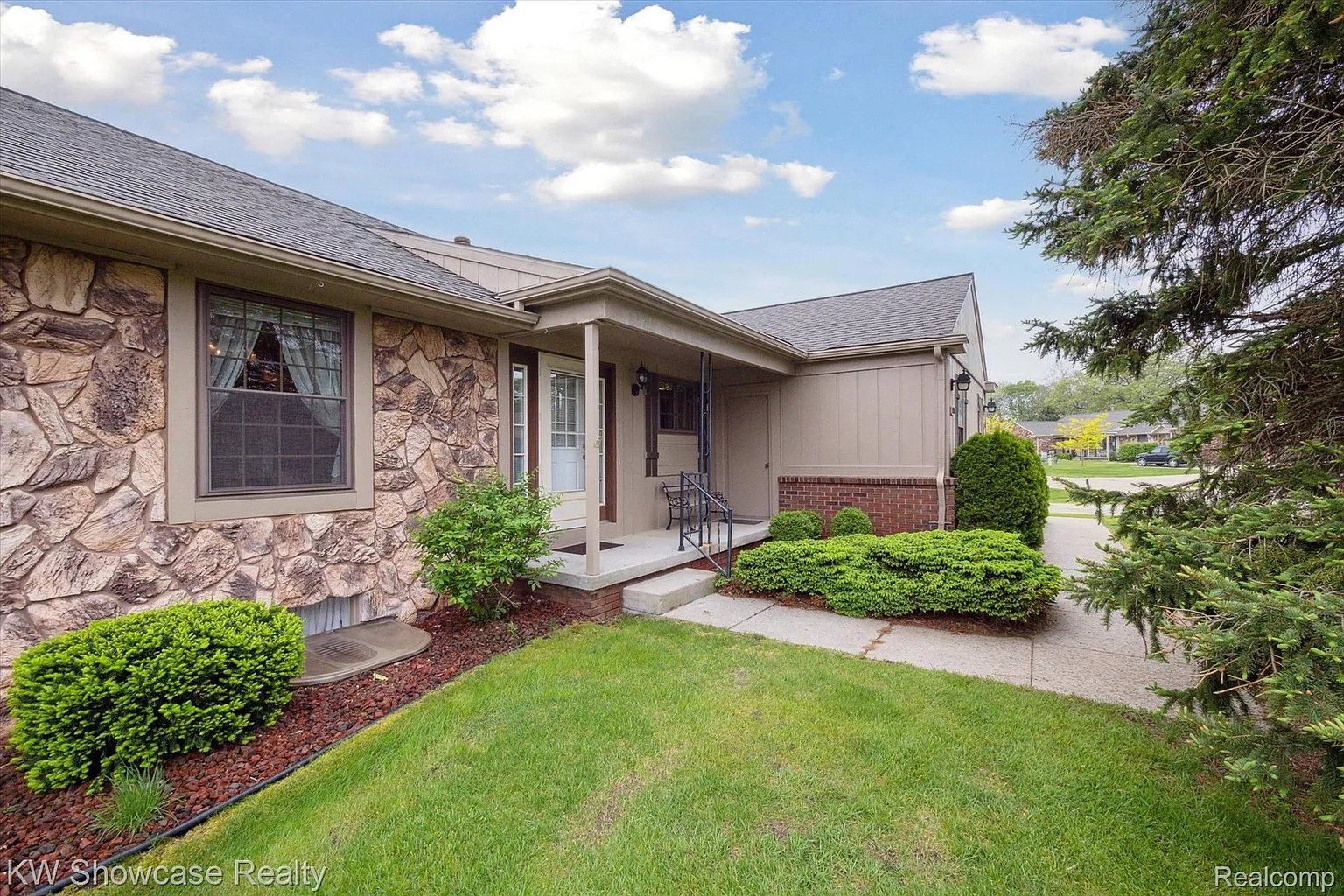 11928 Shenandoah Dr #3 photo 1