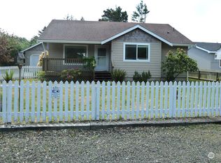 283 N Wynoochee Dr SW, Ocean Shores, WA 98569