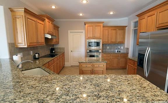 3rd image of 9215 Sherbourne Ln #71