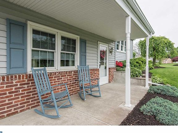 4th image of 1310 Morgan Horse Dr